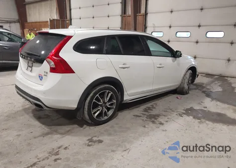 2017 Volvo V60 Cross Country T5 Platinum from USA, damaged, VIN YV440MWM9H1035206
